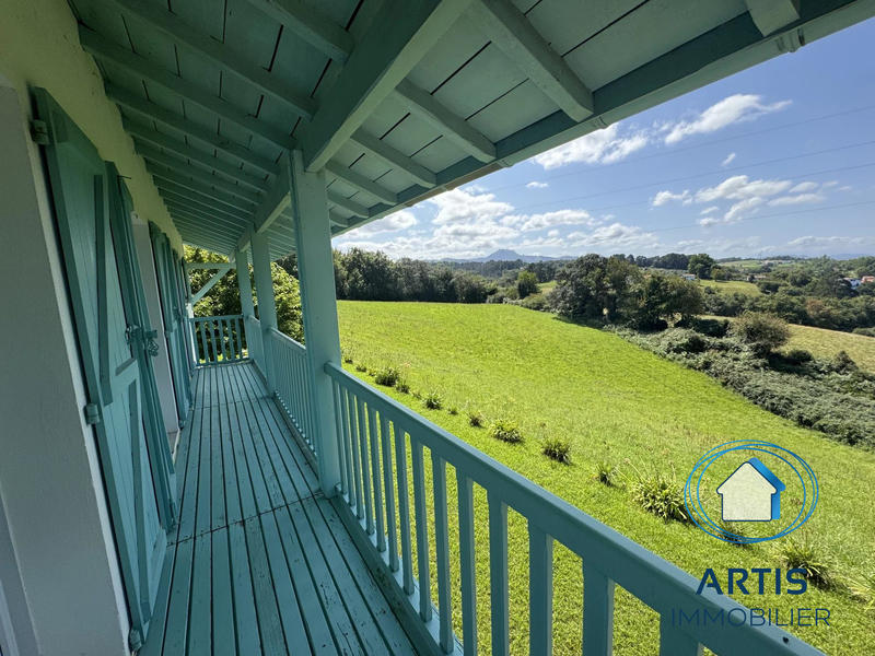 Maison - 163 m² - 6 pièces