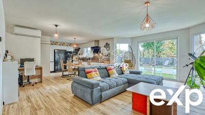 Maison - 113 m² - 6 pièces