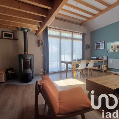 Maison - 135 m² - 6 pièces