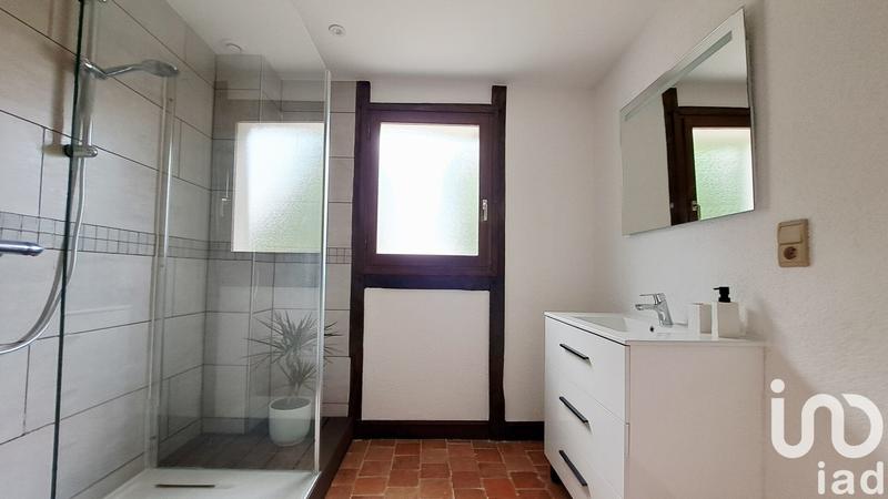 Maison - 180 m² - 7 pièces