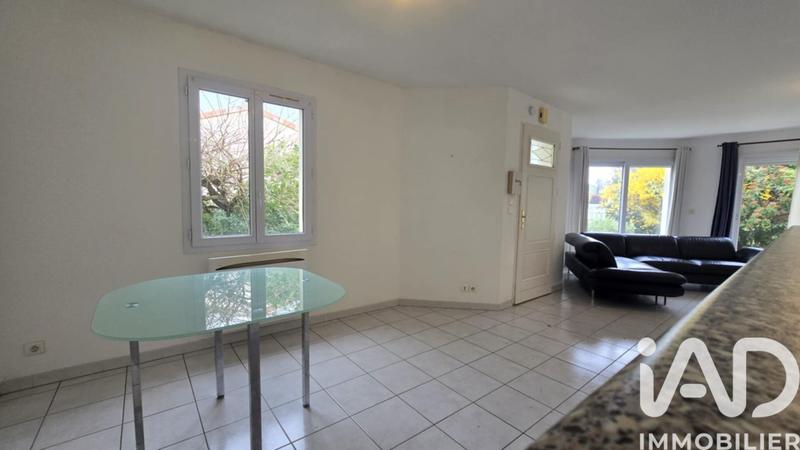Maison - 101 m² - 5 pièces