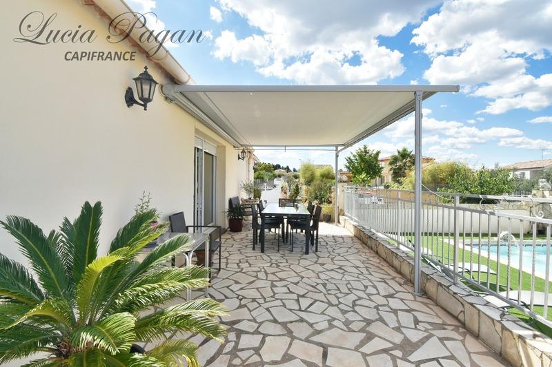 Maison - 186 m² - 5 pièces