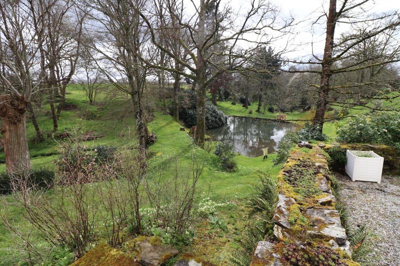 Maison - 200 m² - 7 pièces