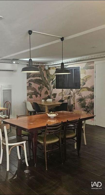 Local commercial - 99 m²