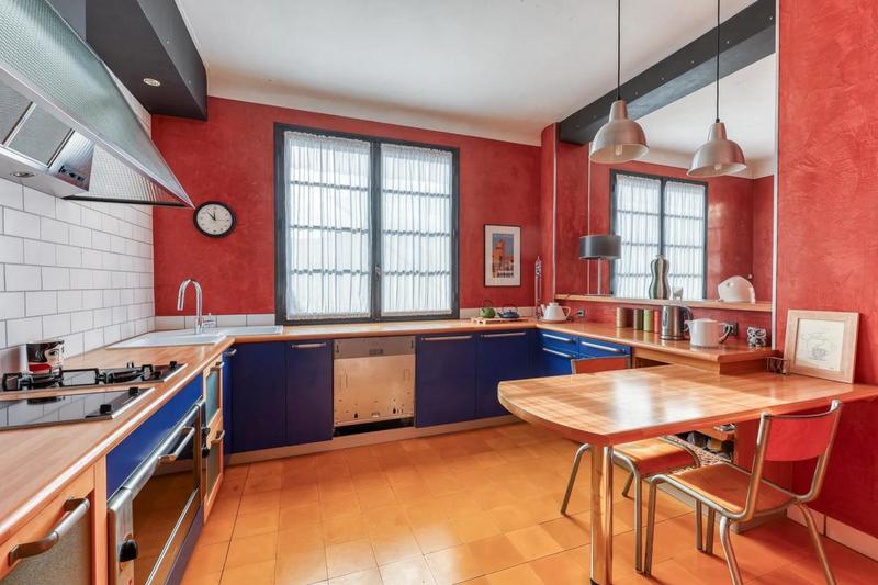 Maison - 137 m² - 5 pièces