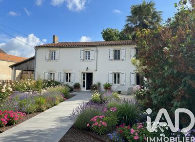 Maison de village - 145 m² - 7 pièces