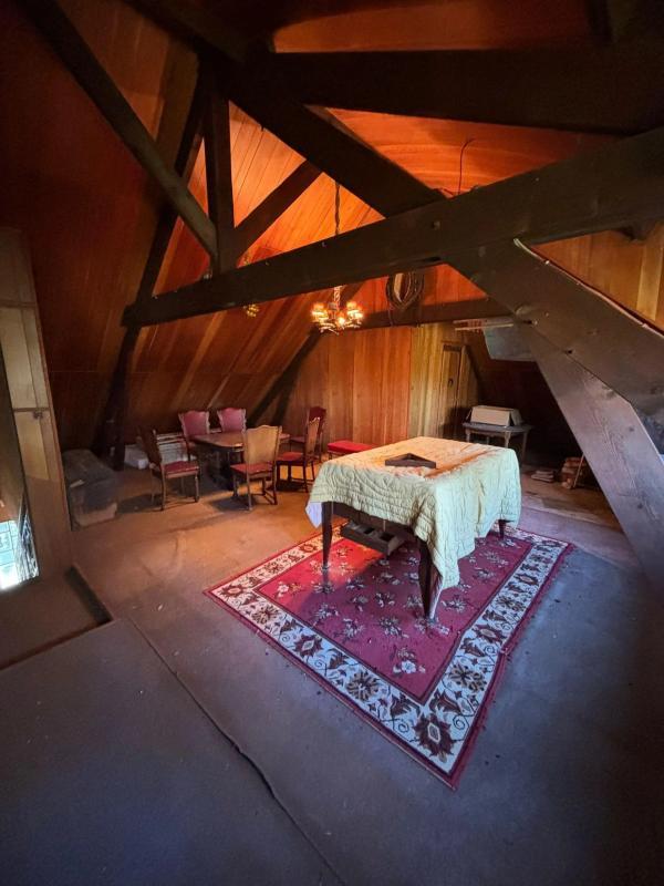 Maison - 186 m² - 6 pièces