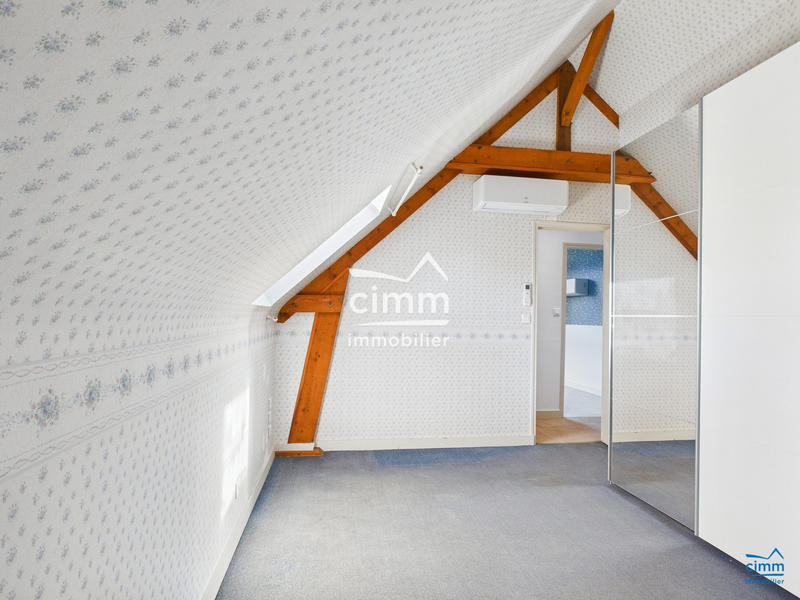 Appartement - 82 m² - 3 pièces