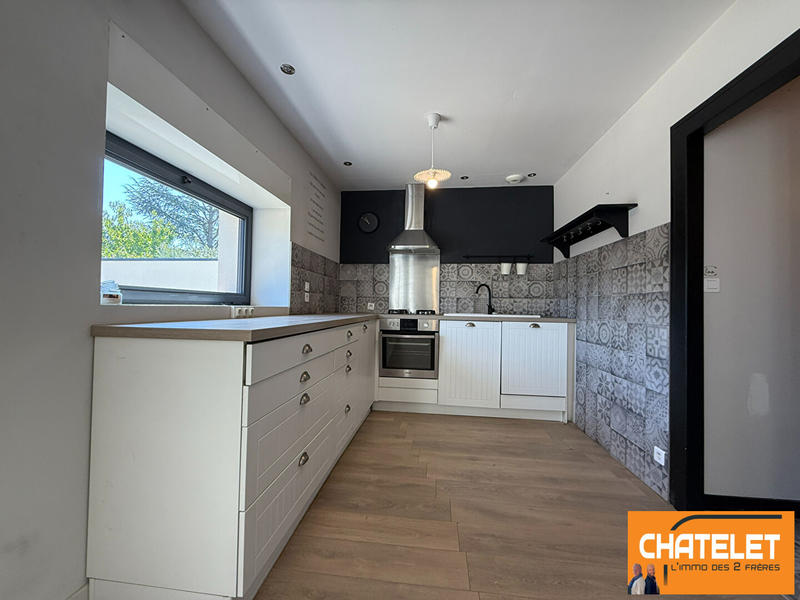 Maison - 151 m² - 7 pièces