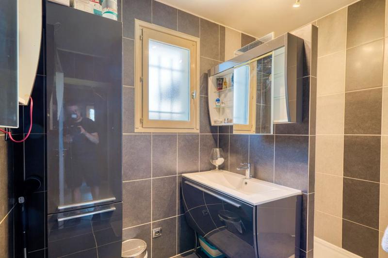 Villa - 200 m² - 9 pièces