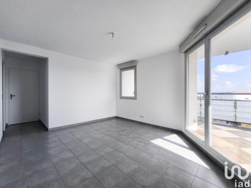 Appartement - 119 m² - 6 pièces