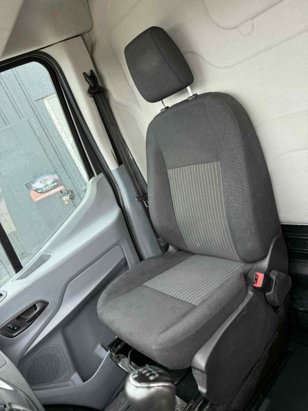 Ford Transit Fourgon 350 L2h2 2.0 TDCi 16v 170 Cv. Tva Recuperable