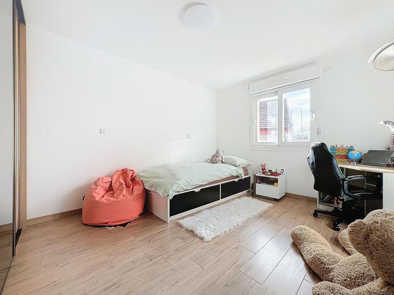 Maison - 284 m² - 7 pièces