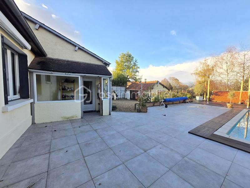 Maison - 135 m² - 6 pièces