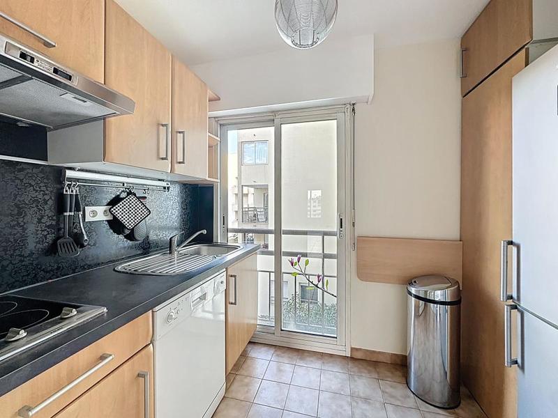 Appartement - 49 m² - 2 pièces