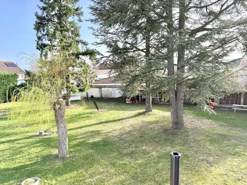 Maison - 320 m² - 9 pièces