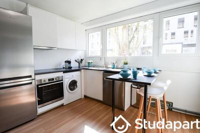 Chambre - 10 m² - 1 pièce