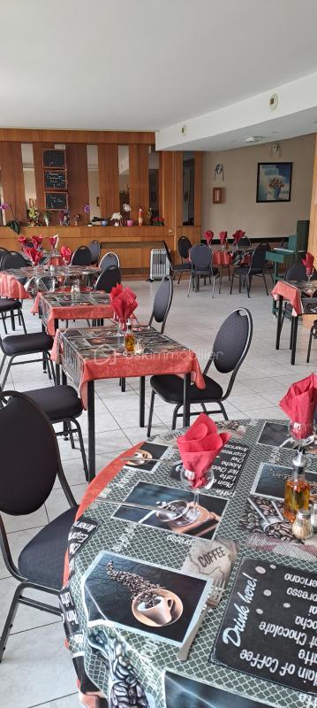 Local d'activité / Entrepôt - 650 m² - 19 pièces