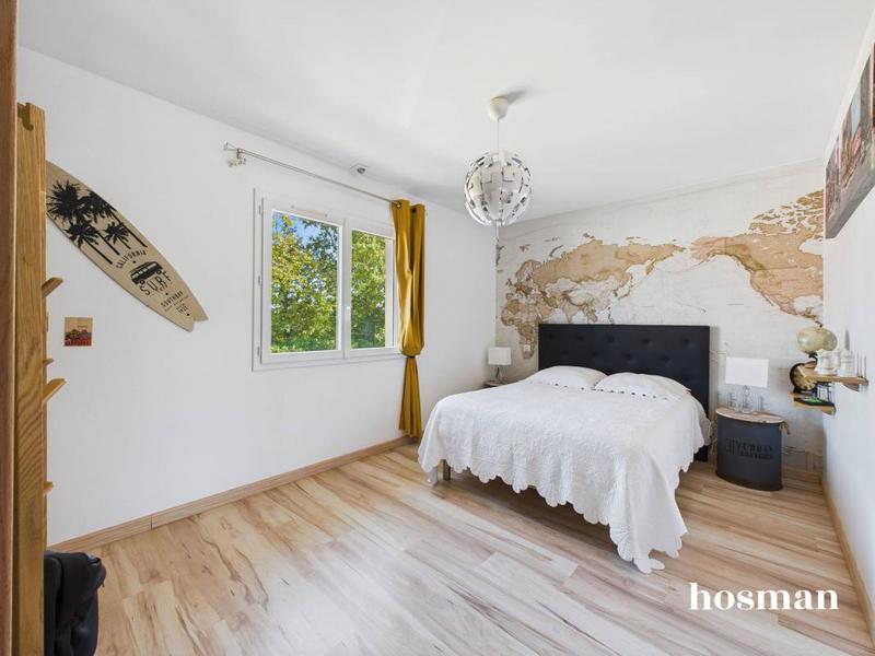 Maison - 167 m² - 5 pièces