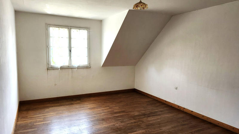 Maison - 195 m² - 6 pièces