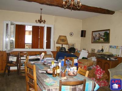 Maison - 98 m² - 5 pièces