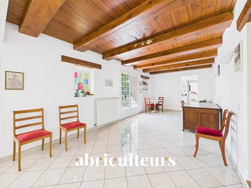 Maison - 155 m² - 6 pièces