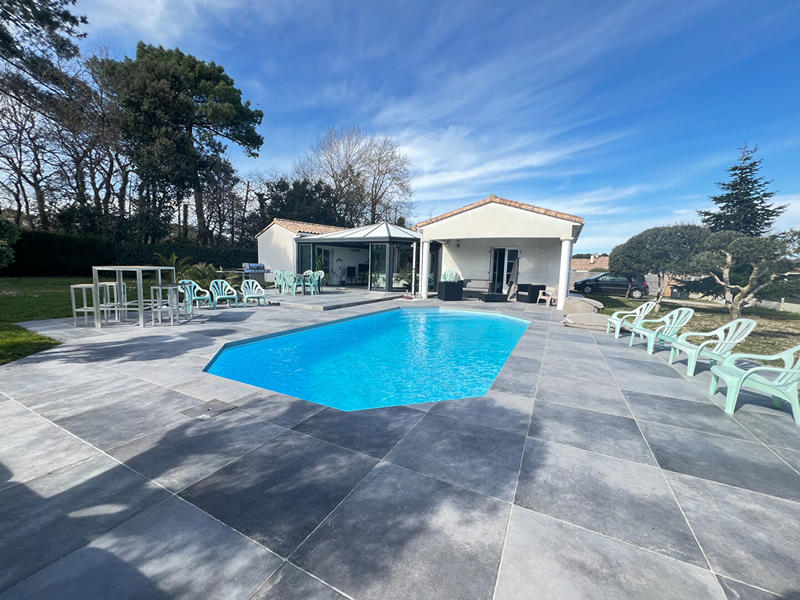 Maison - 171 m² - 5 pièces