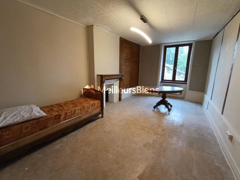 Maison - 170 m² - 5 pièces