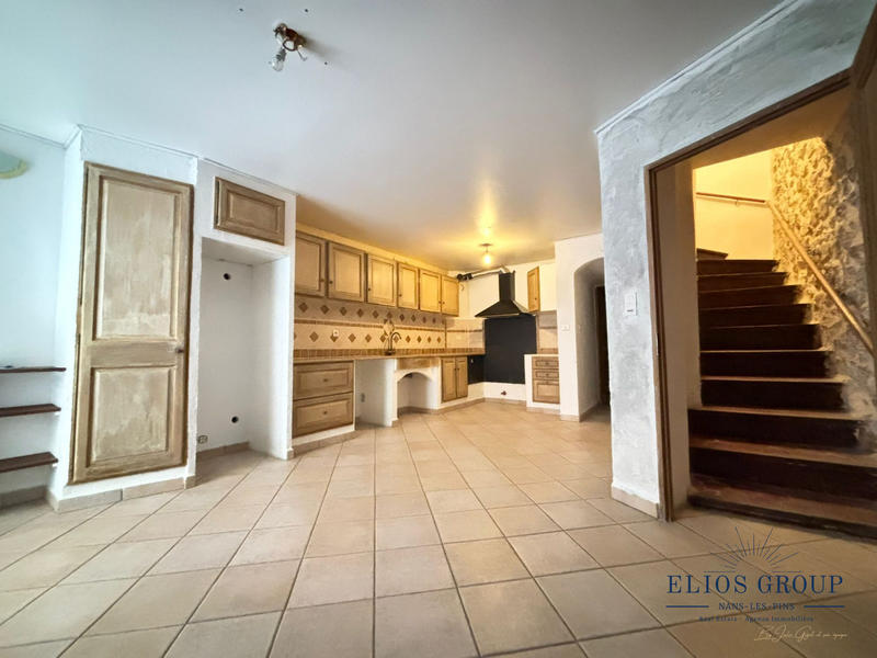 Maison - 158 m² - 4 pièces