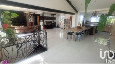 Maison de campagne - 184 m² - 10 pièces