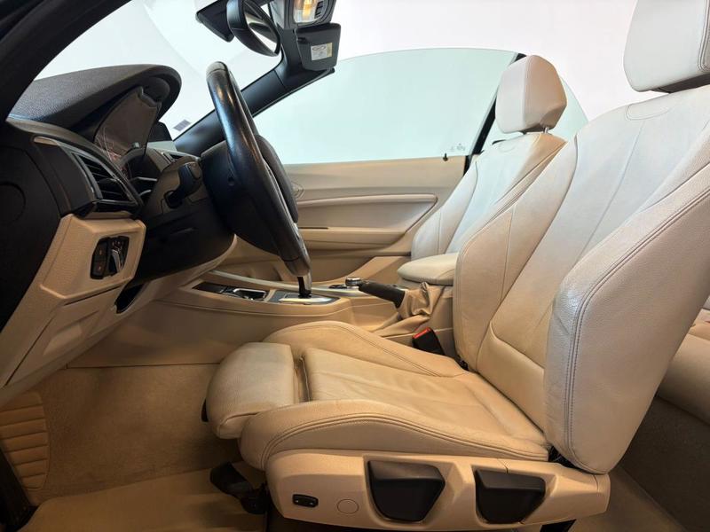 Bmw Serie 2 (F23) Cabriolet 220d 2.0 d Steptronic 190 cv Boîte auto