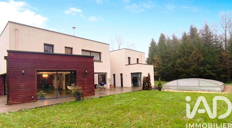 Maison de maîtres - 346 m² - 12 pièces