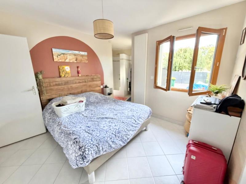 Maison - 250 m² - 5 pièces