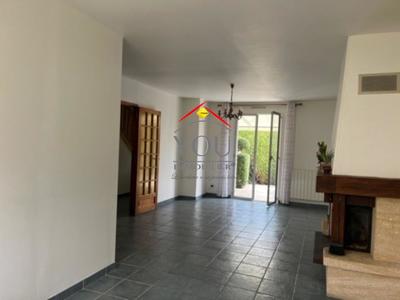 Maison - 106 m² - 7 pièces