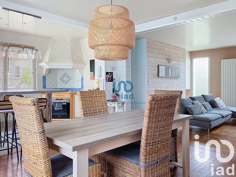 Maison - 152 m² - 8 pièces