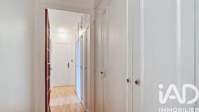 Appartement - 90 m² - 4 pièces