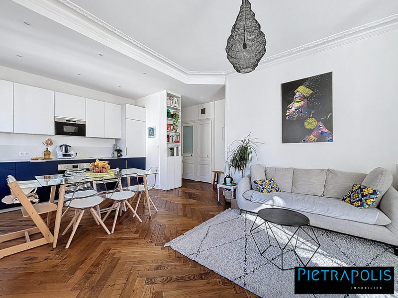 Appartement - 62 m² - 3 pièces