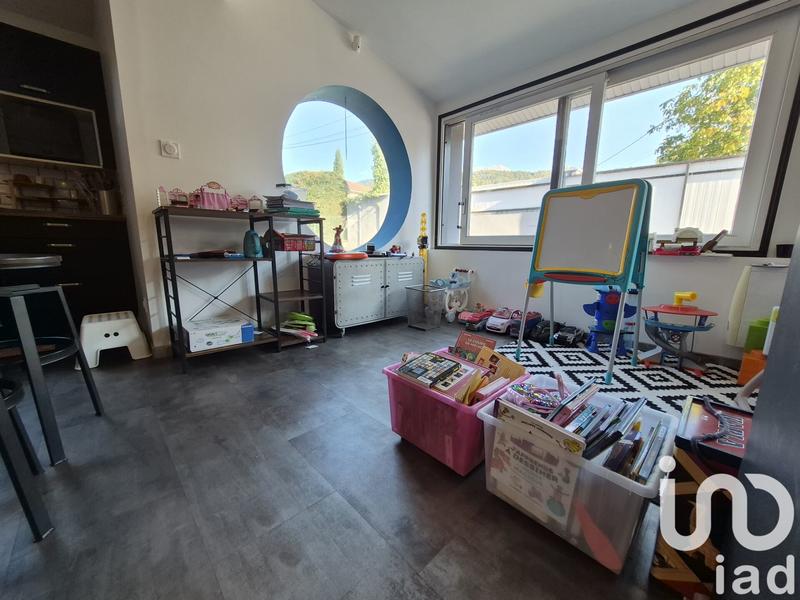 Maison - 312 m² - 6 pièces