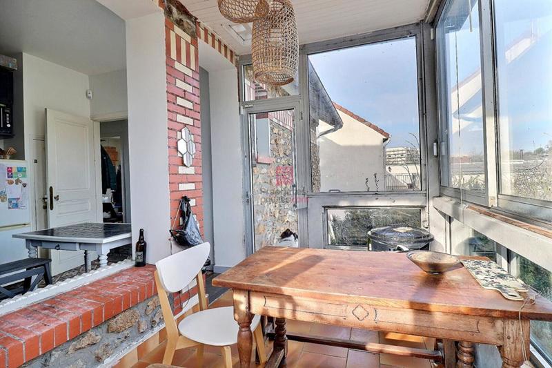 Maison - 82 m² - 5 pièces