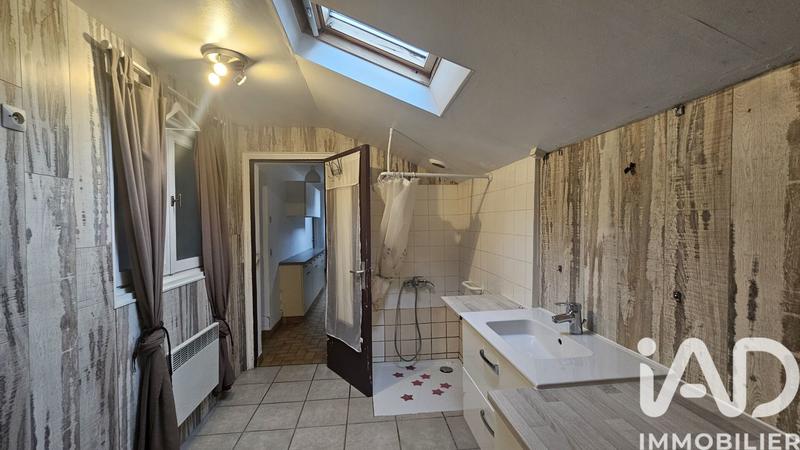 Maison - 104 m² - 3 pièces