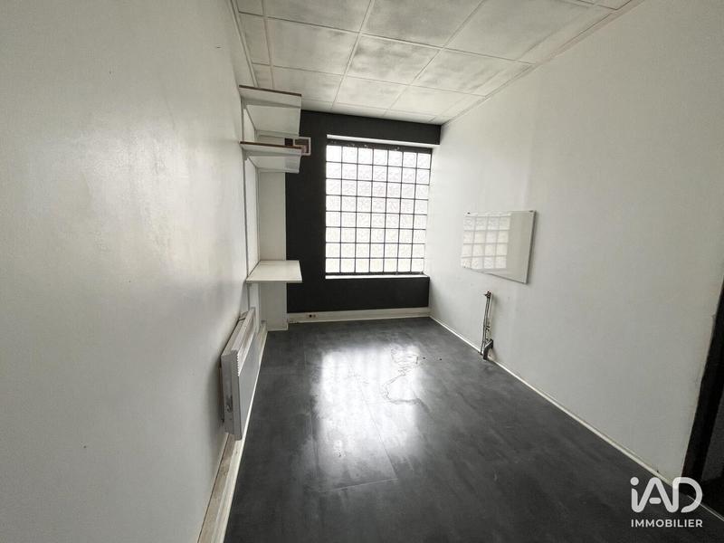 Local commercial - 252 m² - 7 pièces