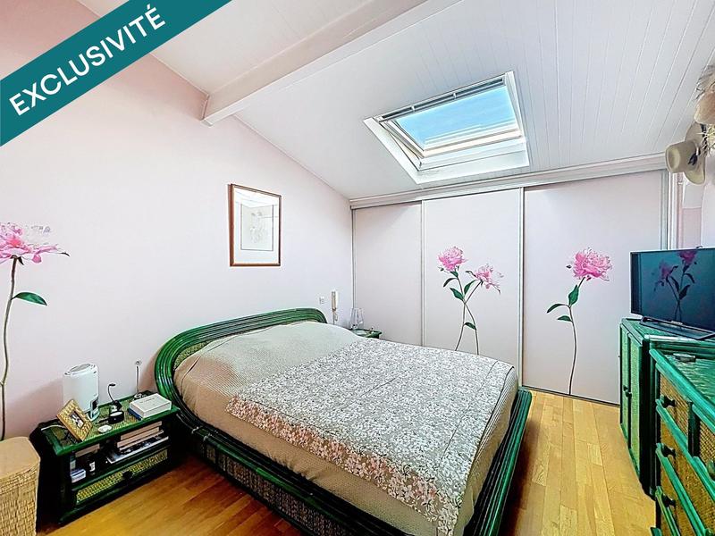 Appartement - 110 m² - 4 pièces