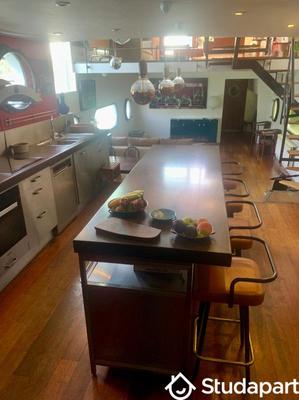 Chambre - 15 m² - 1 pièce