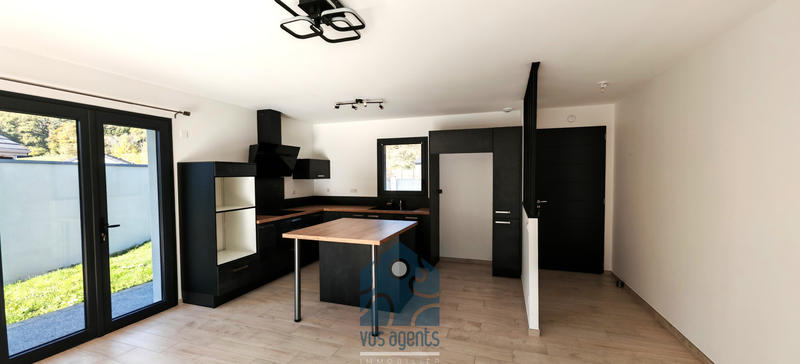 Maison - 89 m² - 5 pièces