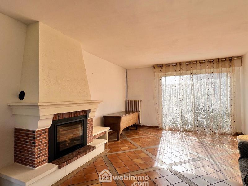 Maison - 95 m² - 4 pièces