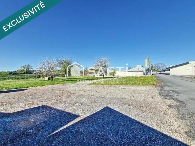 Local commercial - 4 290 m² - 9 pièces