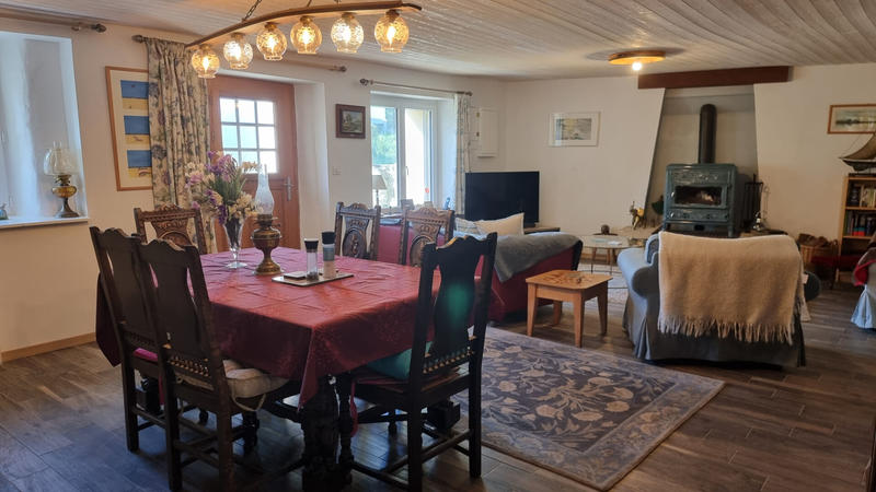 Maison - 110 m² - 4 pièces