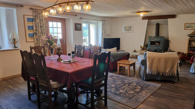 Maison - 110 m² - 4 pièces