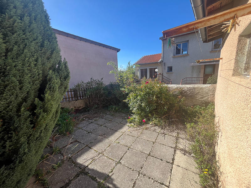 Maison - 98 m² - 5 pièces