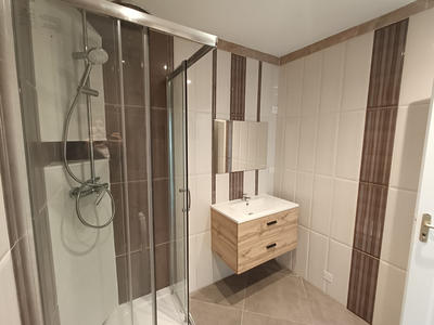 Appartement - 83 m² - 4 pièces